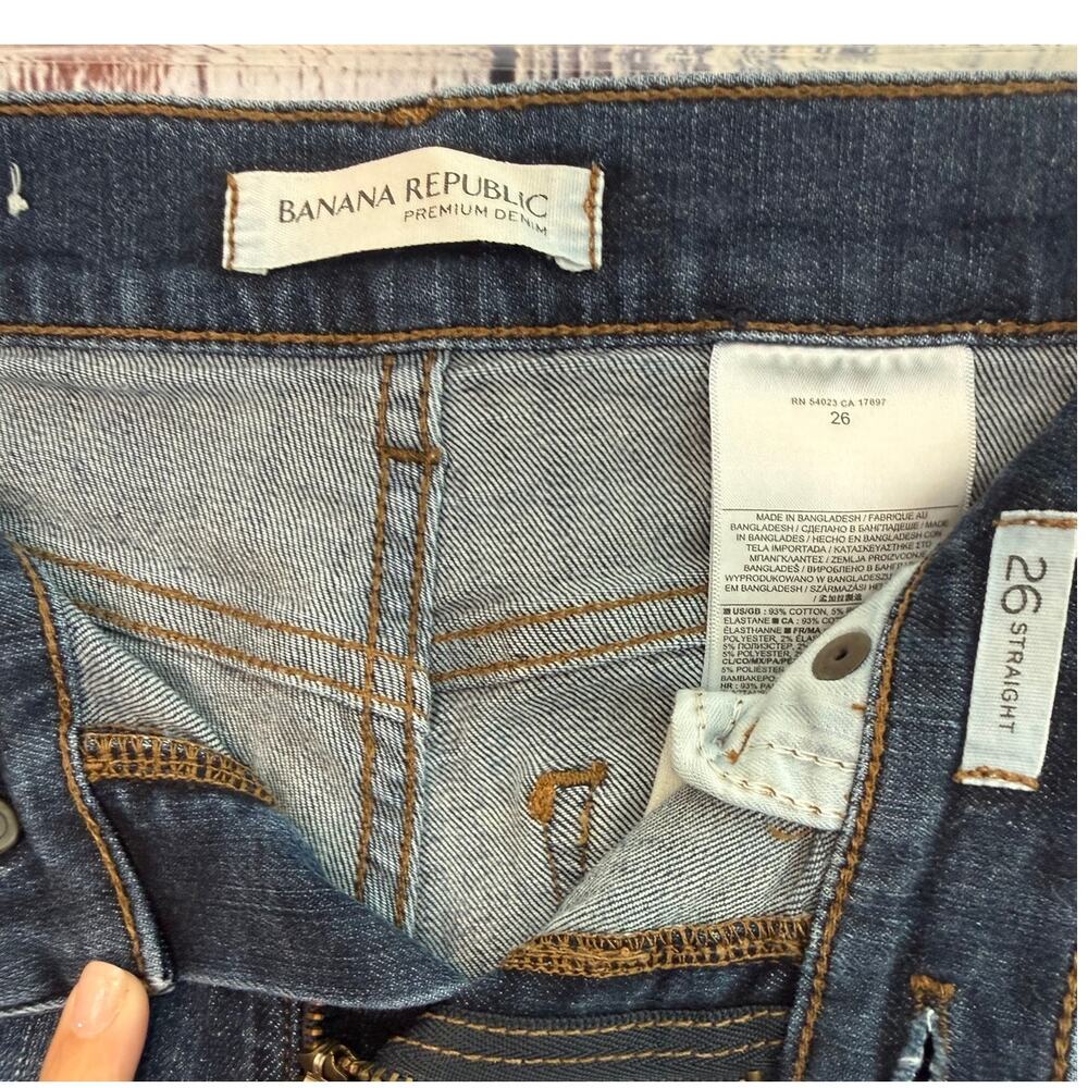 Women's Banana Republic Straight Jeans Size 26 - Picture 3 of 5